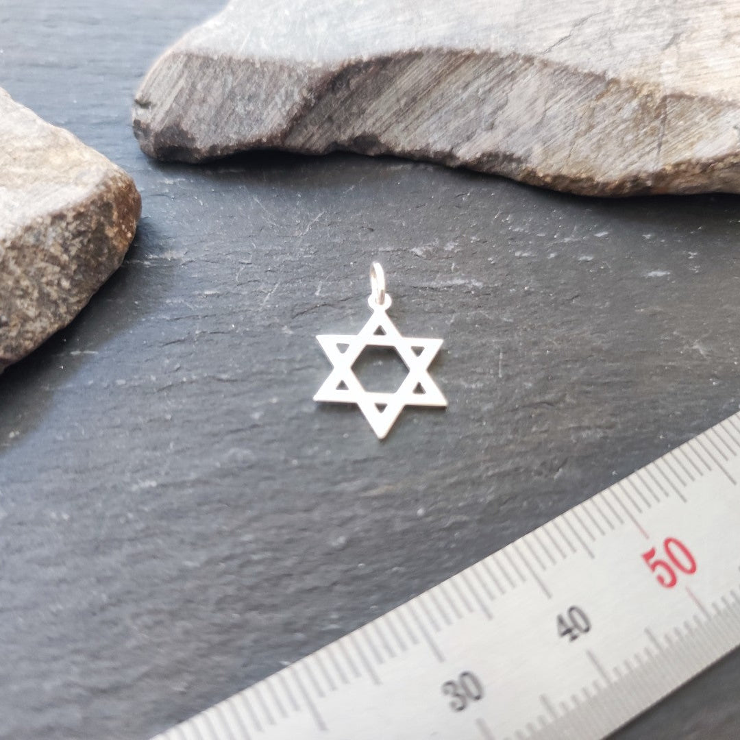 Davidstern-Anhaenger aus 925er Silber
