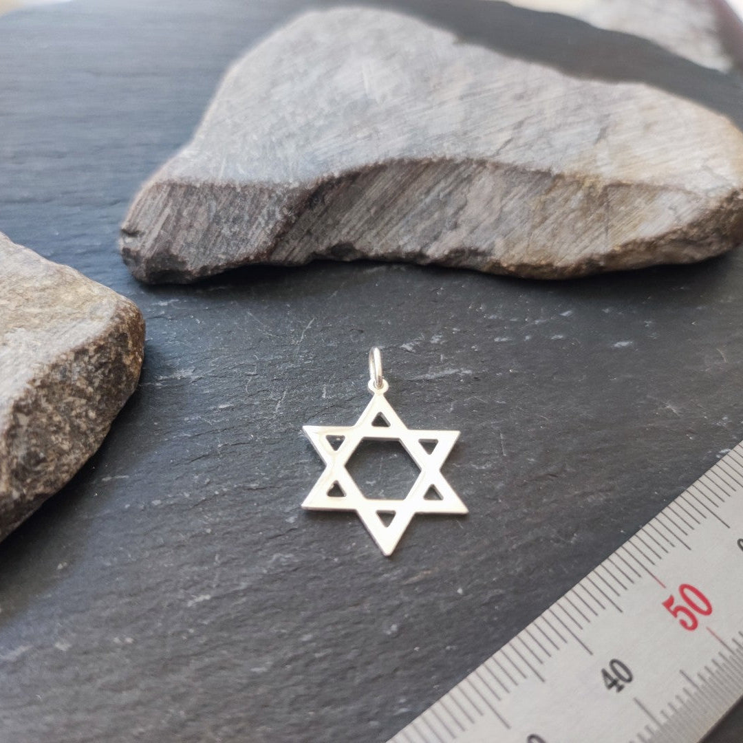 Davidstern-Anhaenger aus 925er Silber