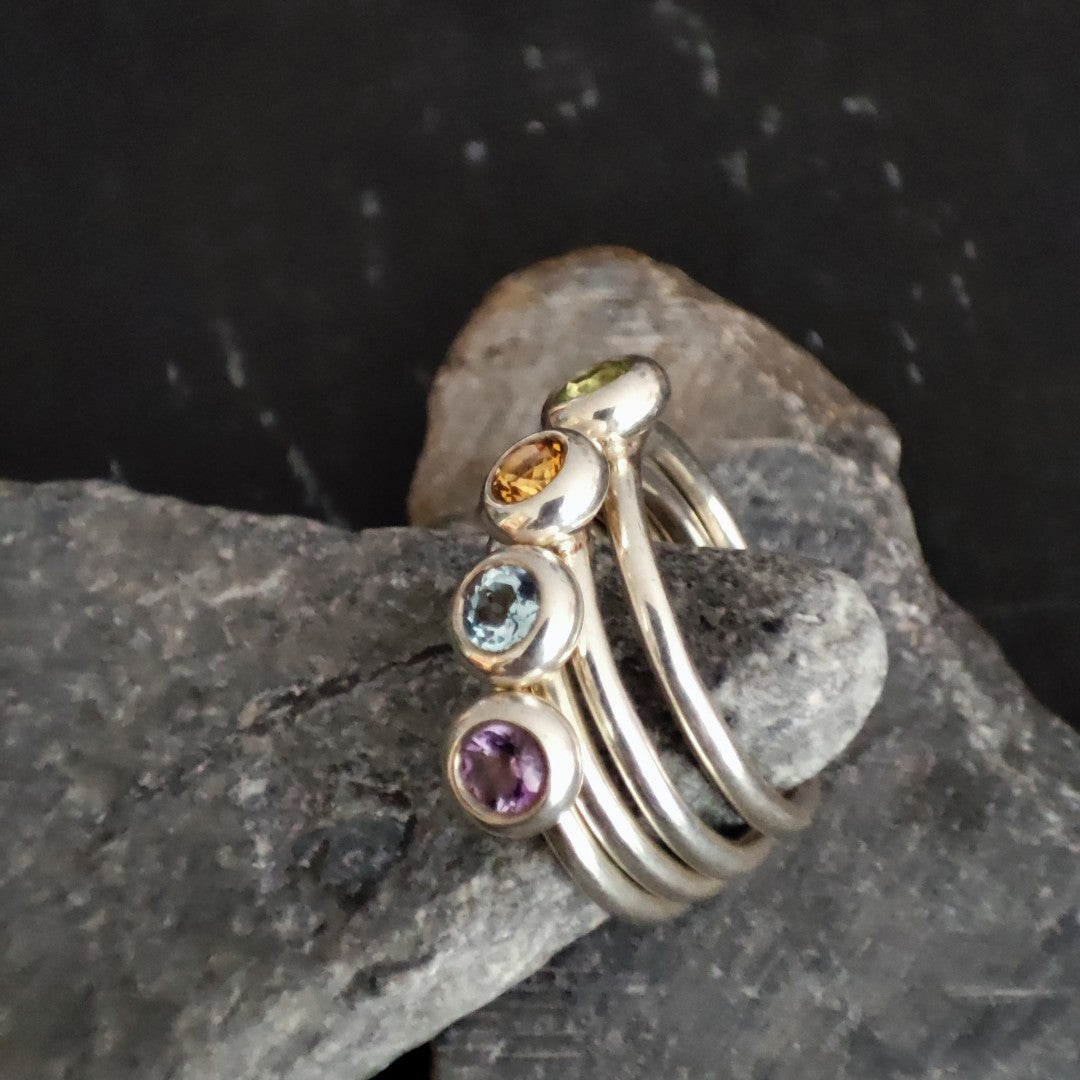 Silberring aus 925er Silber mit einem Edelstein Ihrer Wahl (SR2/E)