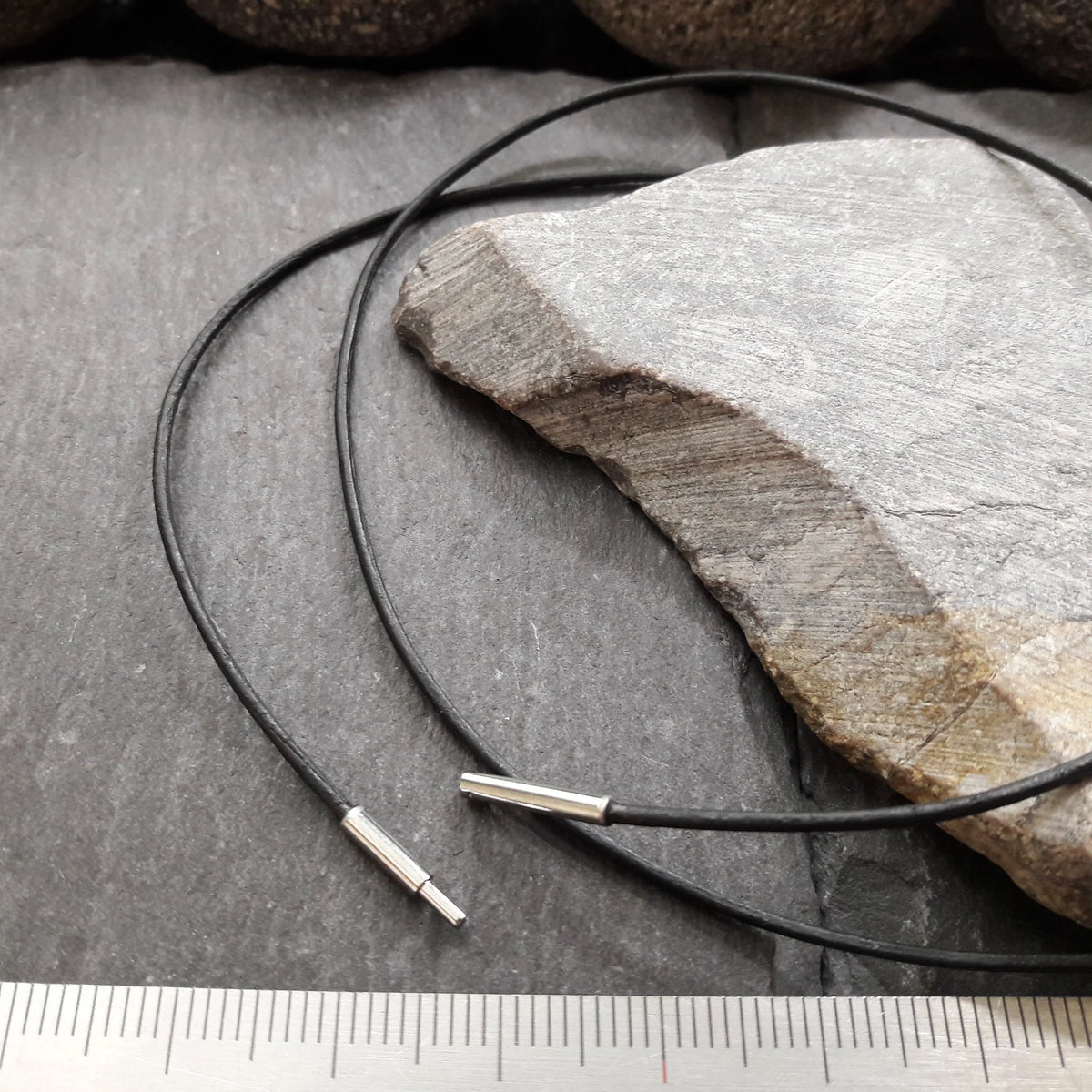 1 mm Lederkette