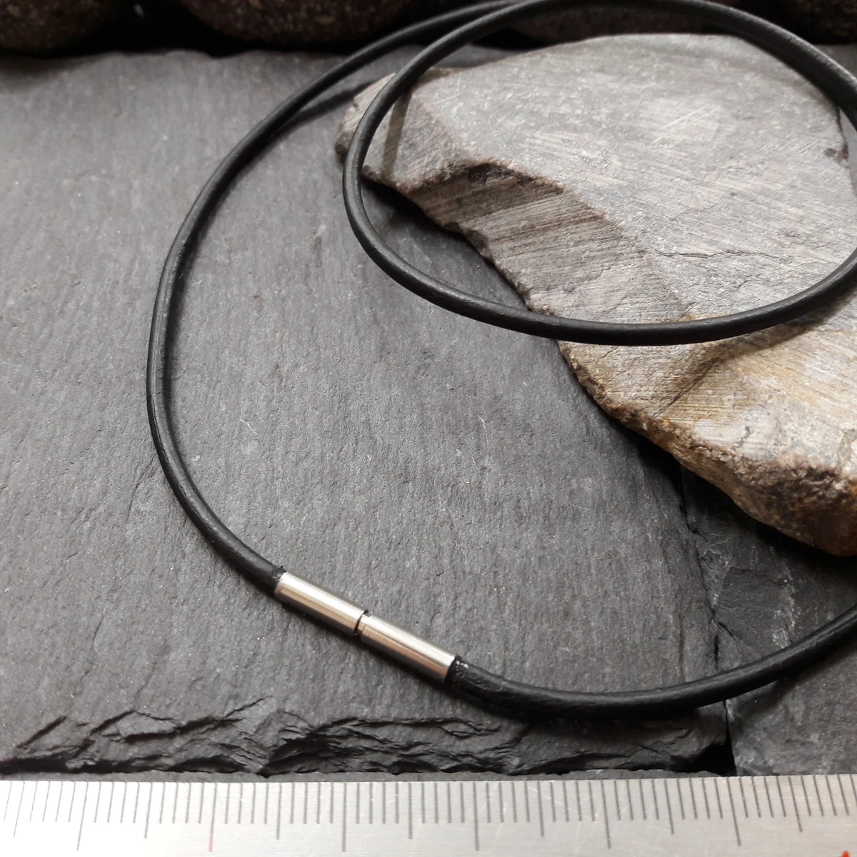 2 mm Lederkette