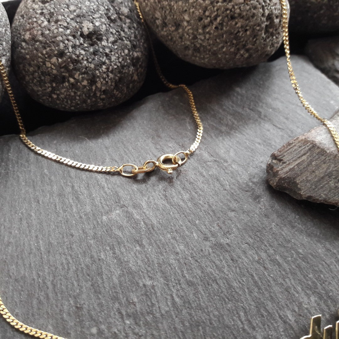 Personalisierte Namenskette mit Wunschname aus 333er Gelbgold (NK01/8GG)