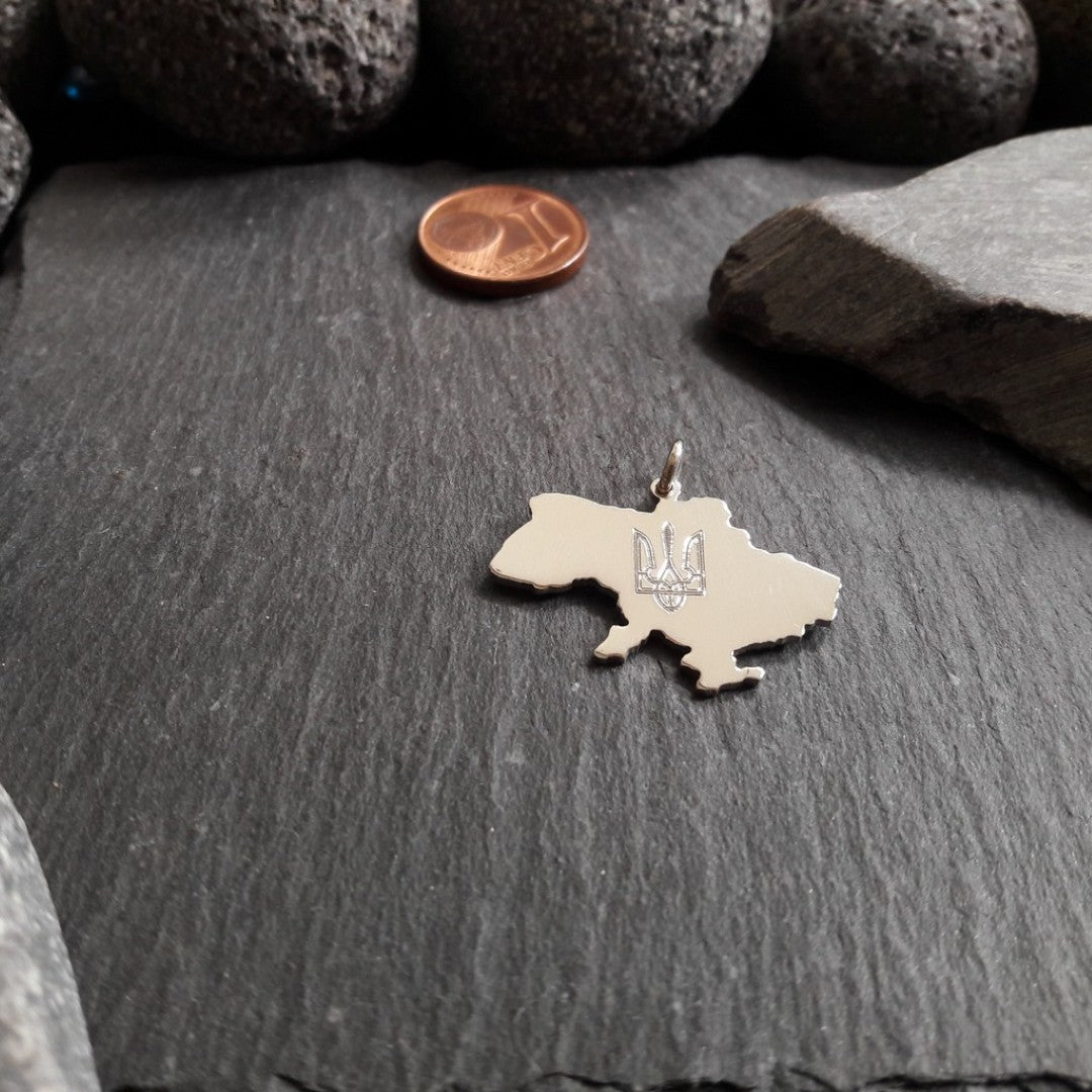 UKRAINE Landkarten-Anhänger mit Wappen Gravur aus 925er Silber