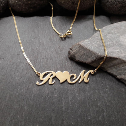 Personalisierte Buchstabenkette mit Herz aus 333er Gelbgold (NK10/8GG)