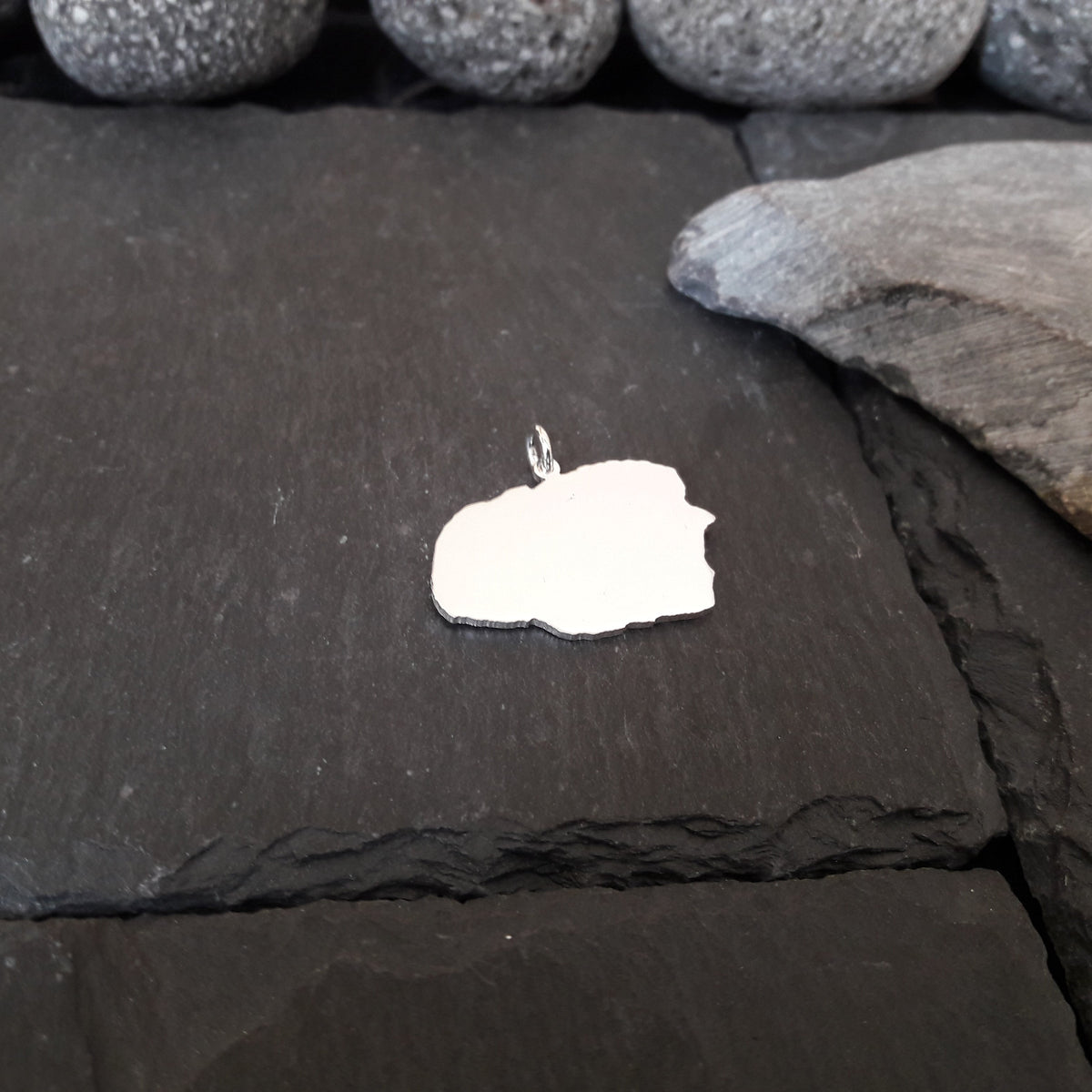 FÖHR Landkarten-Anhänger aus 925er Silber