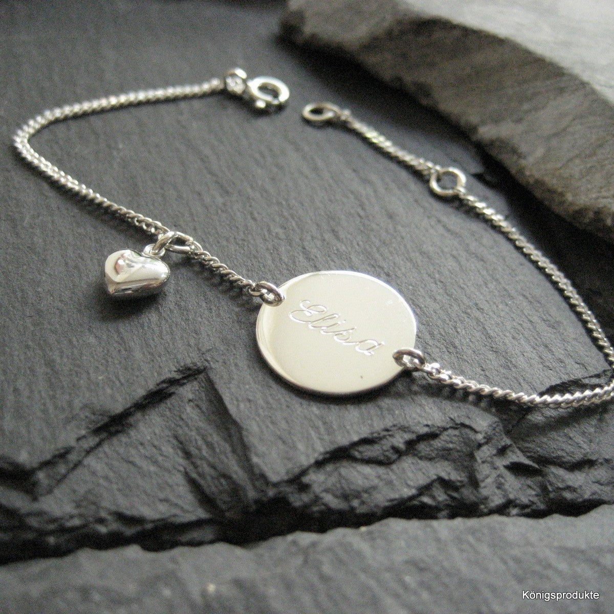 Personalisiertes Gravurarmband mit einem Herz-Anhänger aus 925er Silber (GA24)