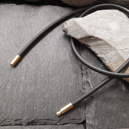 3 mm Kautschukkette mit Gelbgold Bajonettverschluss