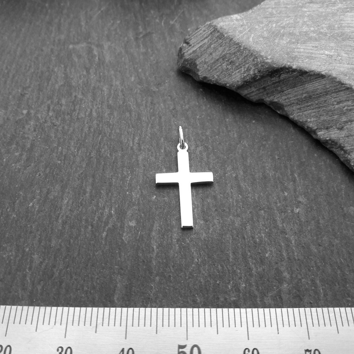 Kreuzanhänger aus 925er Silber