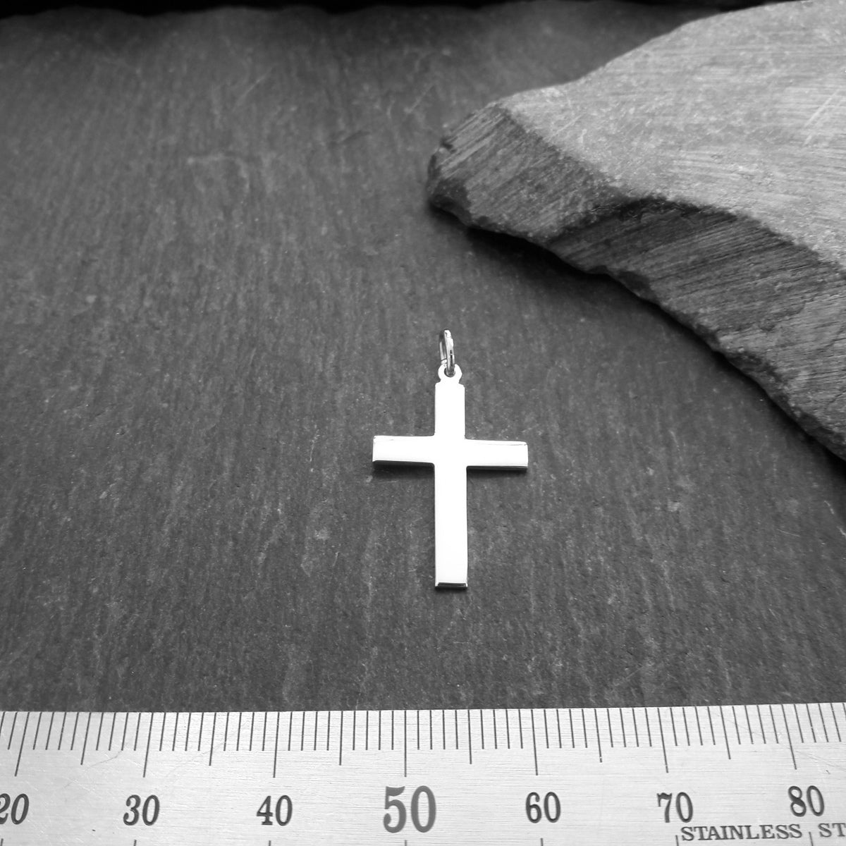 Kreuzanhänger aus 925er Silber