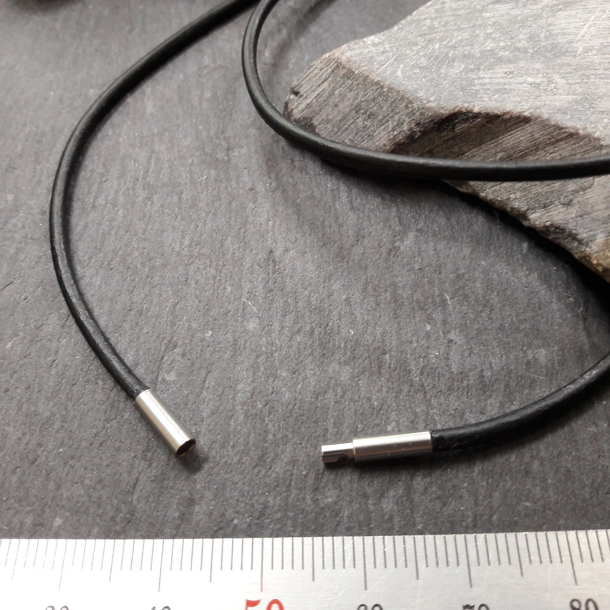 2 mm Lederkette