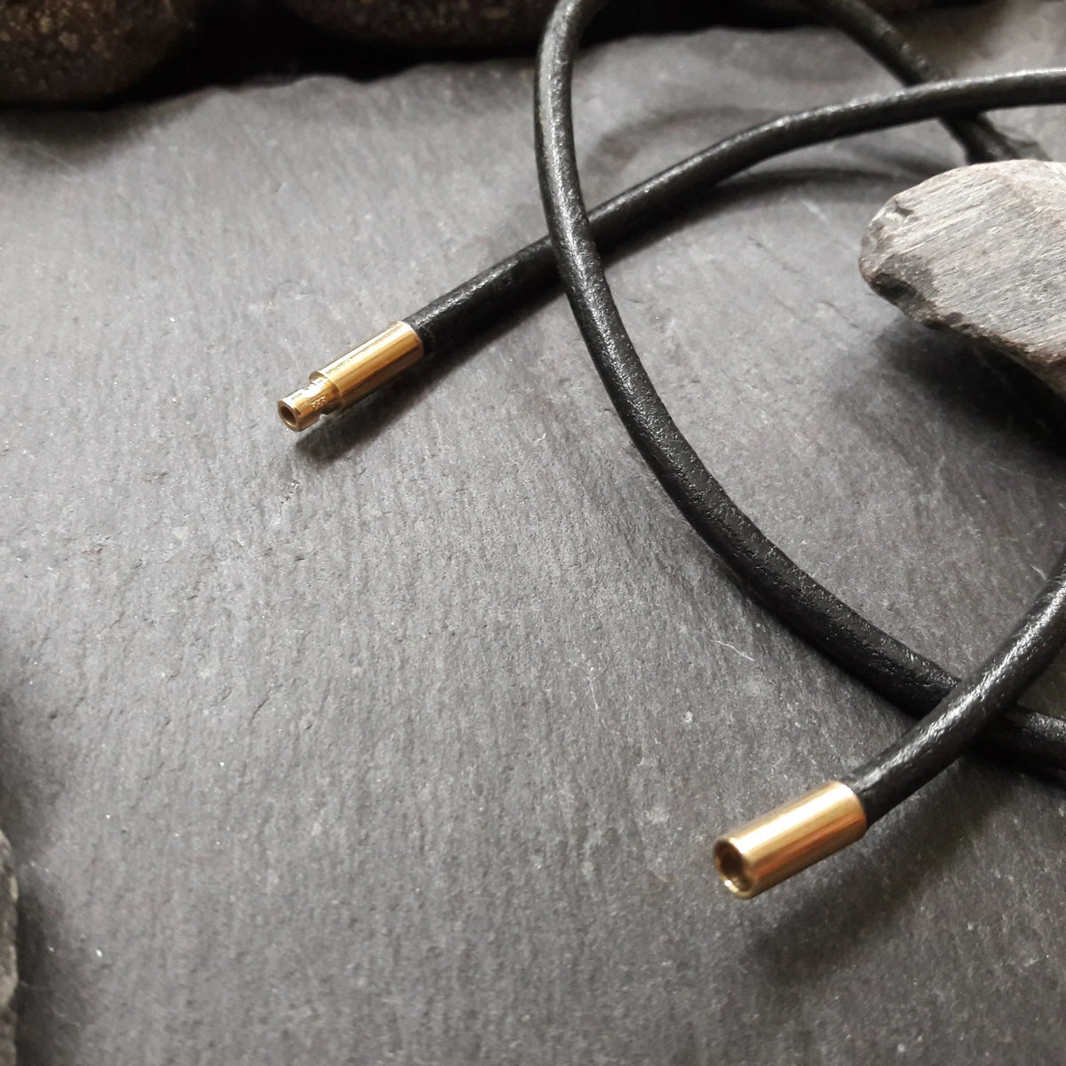 3 mm Lederkette mit Gelbgold Bajonettverschluss