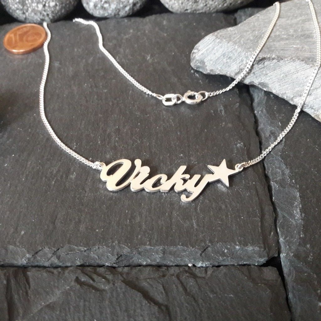 Personalisierte Namenskette mit Wunschname & Stern aus 925er Silber (NK46)