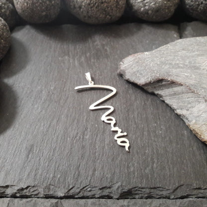 Personalisierter Namensanhänger mit Wunschname aus 925er Silber (NK111)