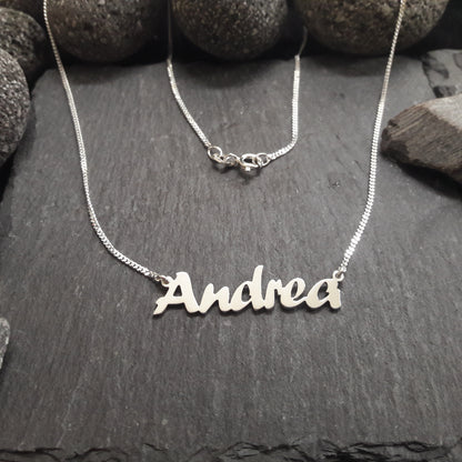 Personalisierte Namenskette mit Wunschname aus 925er Silber (NK04)