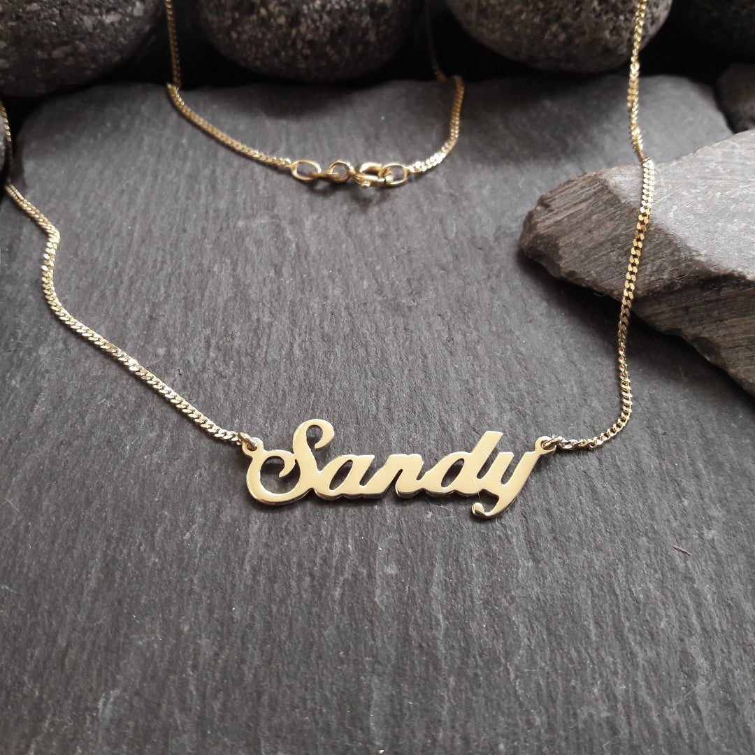 Personalisierte Namenskette mit Wunschname aus 333er Gelbgold (NK01/8GG)