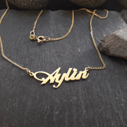 Personalisierte Namenskette mit Wunschname aus 333er Gelbgold (NK01/8GG)