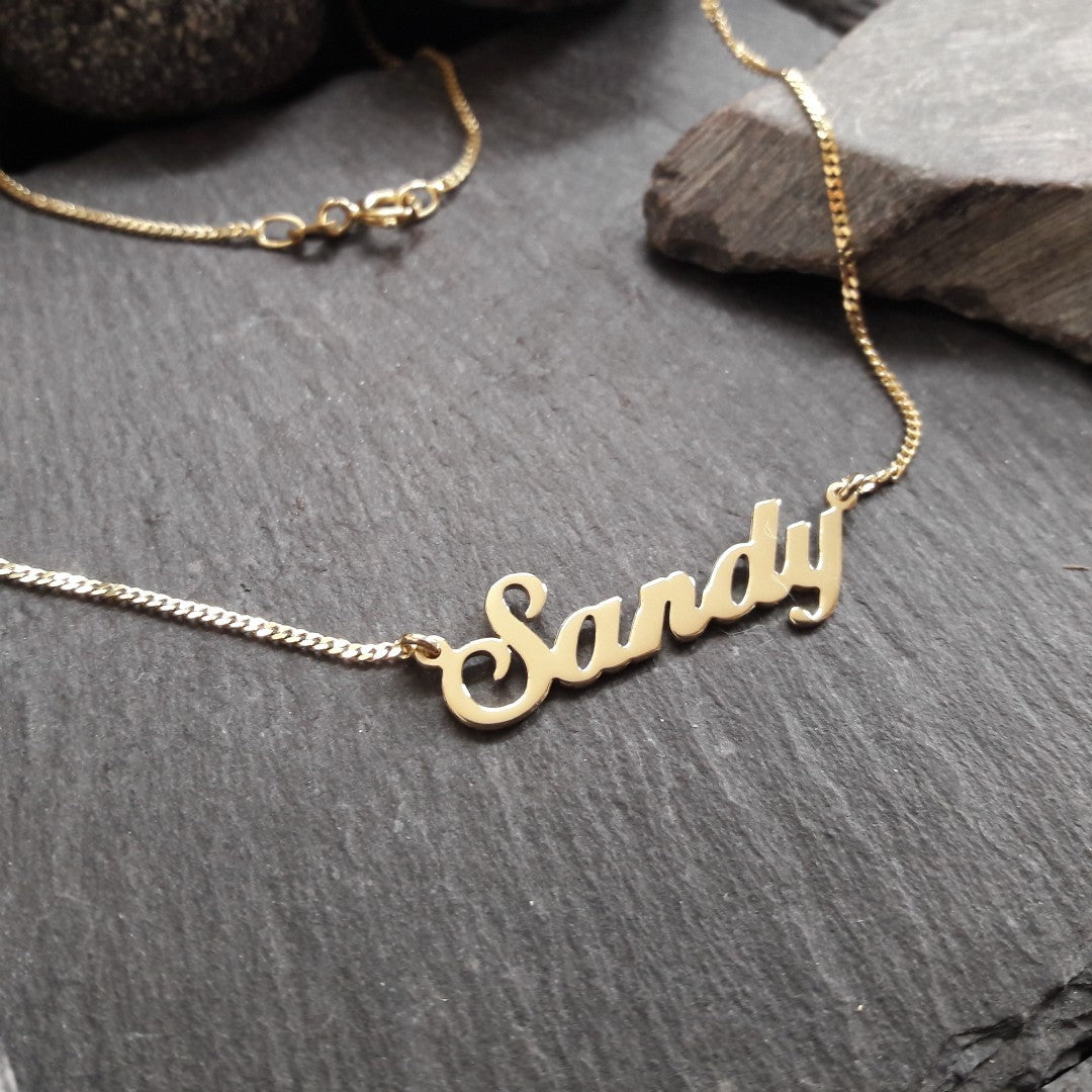 Personalisierte Namenskette mit Wunschname aus 333er Gelbgold (NK01/8GG)