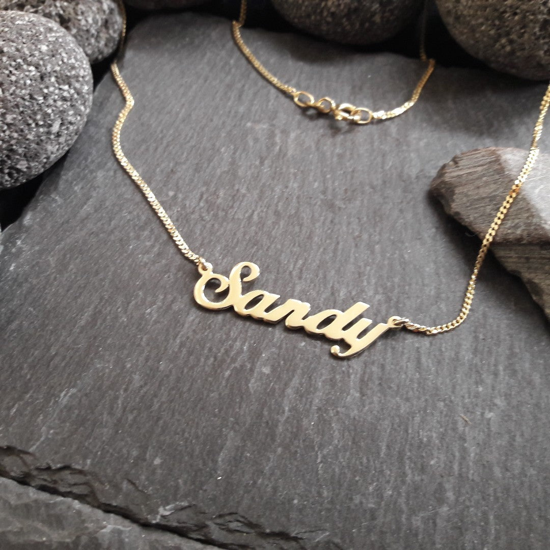 Personalisierte Namenskette mit Wunschname aus 333er Gelbgold (NK01/8GG)