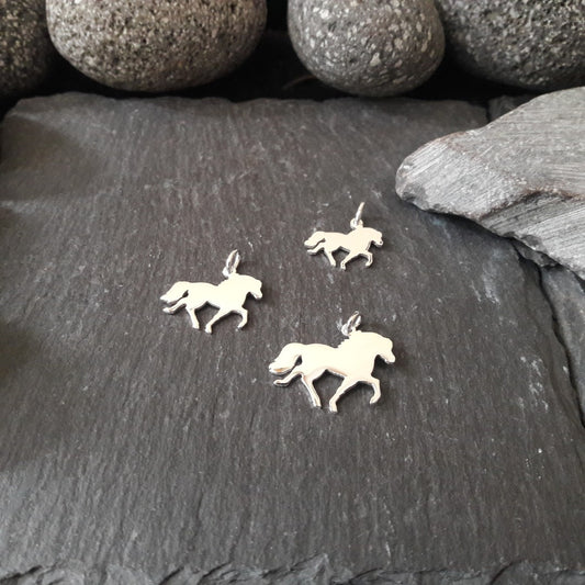 Pferd-Anhänger aus 925er Silber