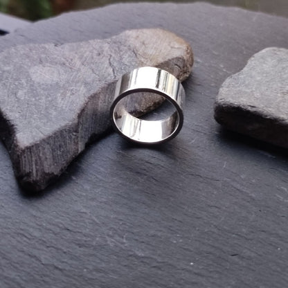 Massiver Silberring aus 925er Silber, 10 mm Breit - 1,3 mm Stark (SR10/1,3)