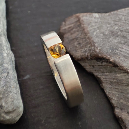 Massiver Silberring aus 925er Silber mit einem Citrin (SR4/CI)