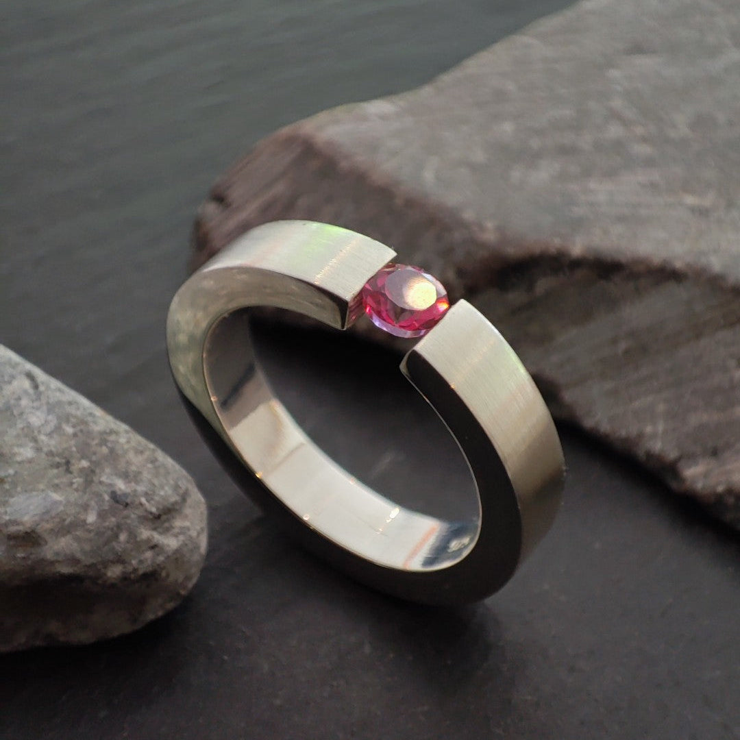 Massiver Silberring aus 925er Silber mit einem Pink Topas (SR4/PT)