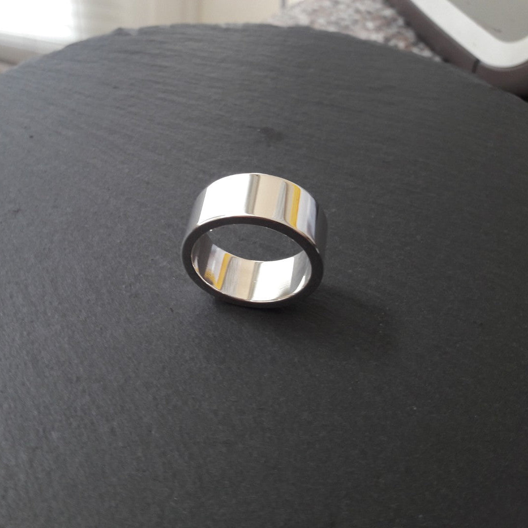 Massiver Silberring aus 925er Silber, 10 mm Breit - 2,0 mm Stark (SR10/2,0)
