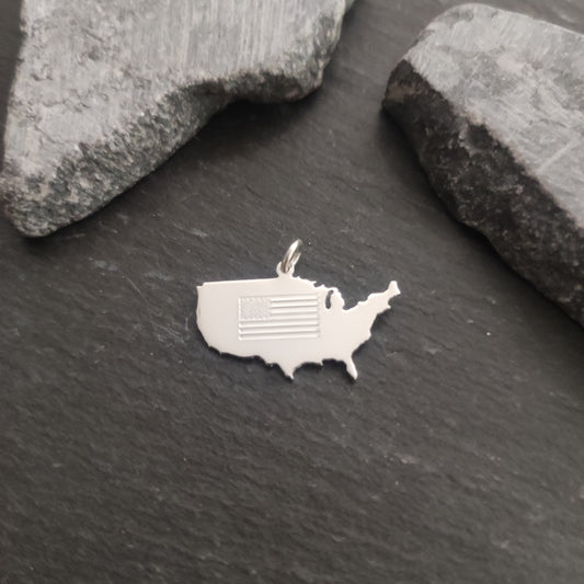 USA Landkarten-Anhänger mit Wappen Gravur aus 925er Silber