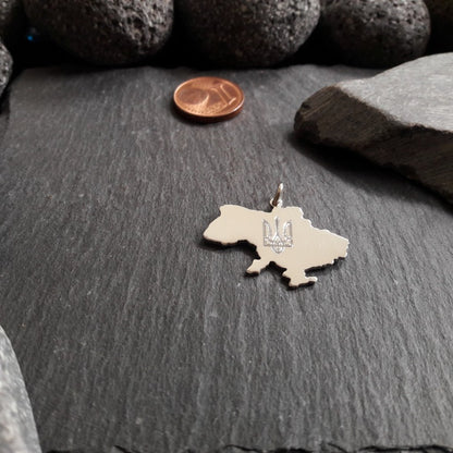 UKRAINE Landkarten-Anhänger mit Wappen Gravur aus 925er Silber